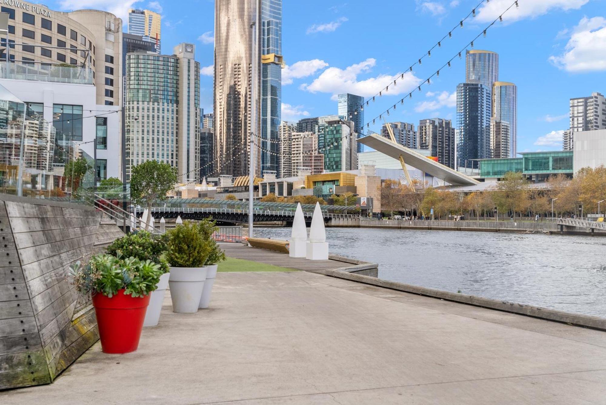 Resort Style Living Yarra Wharf 멜번 외부 사진